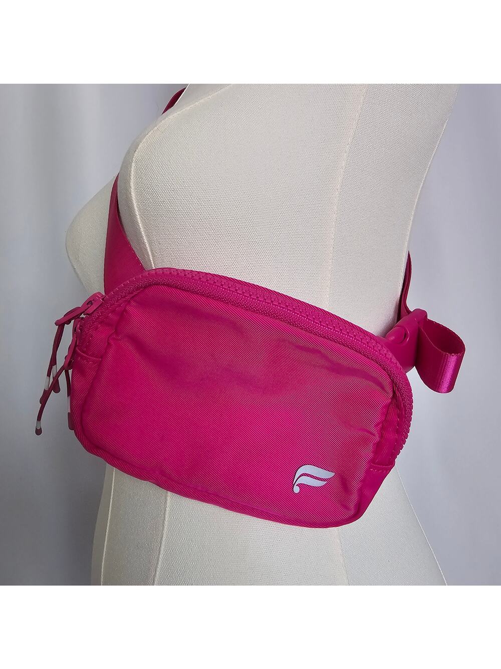 Fabletics Raspberry Fizz Mini Belt Bag Fanny/Crossbody NWOT‎